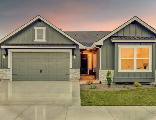 What Siding Holds Up Best to Idaho Weather?